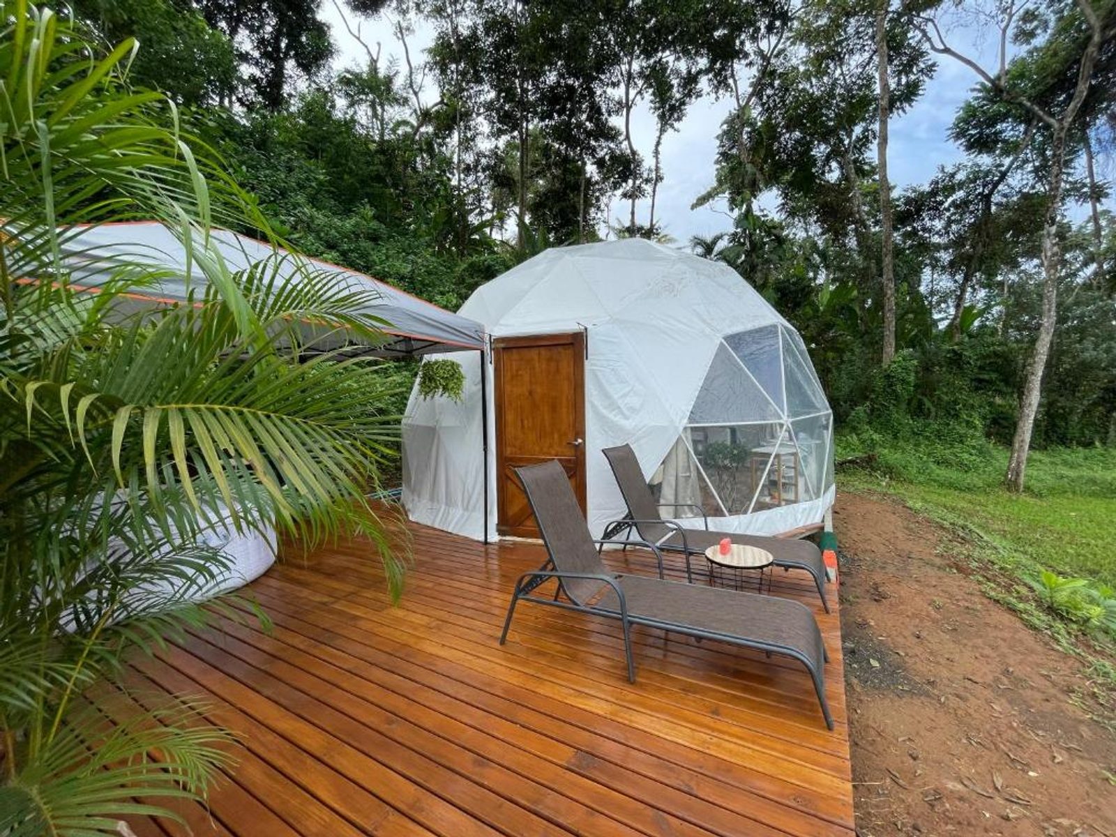 Glamping in Quepos, Unterkunft bei Epic Central America, 40 Tage