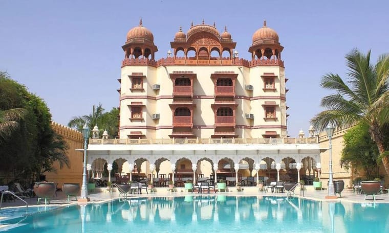 Palast in Pushkar, Unterkunft bei India Experience, 13 Tage
